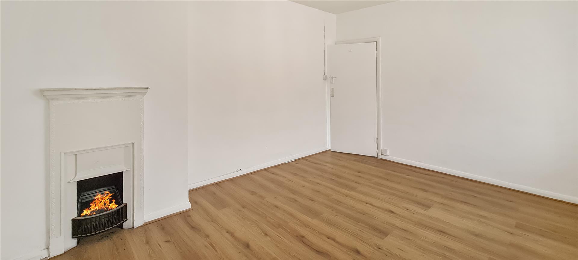 House to rent in Adolf Street, London  - Property Image 2