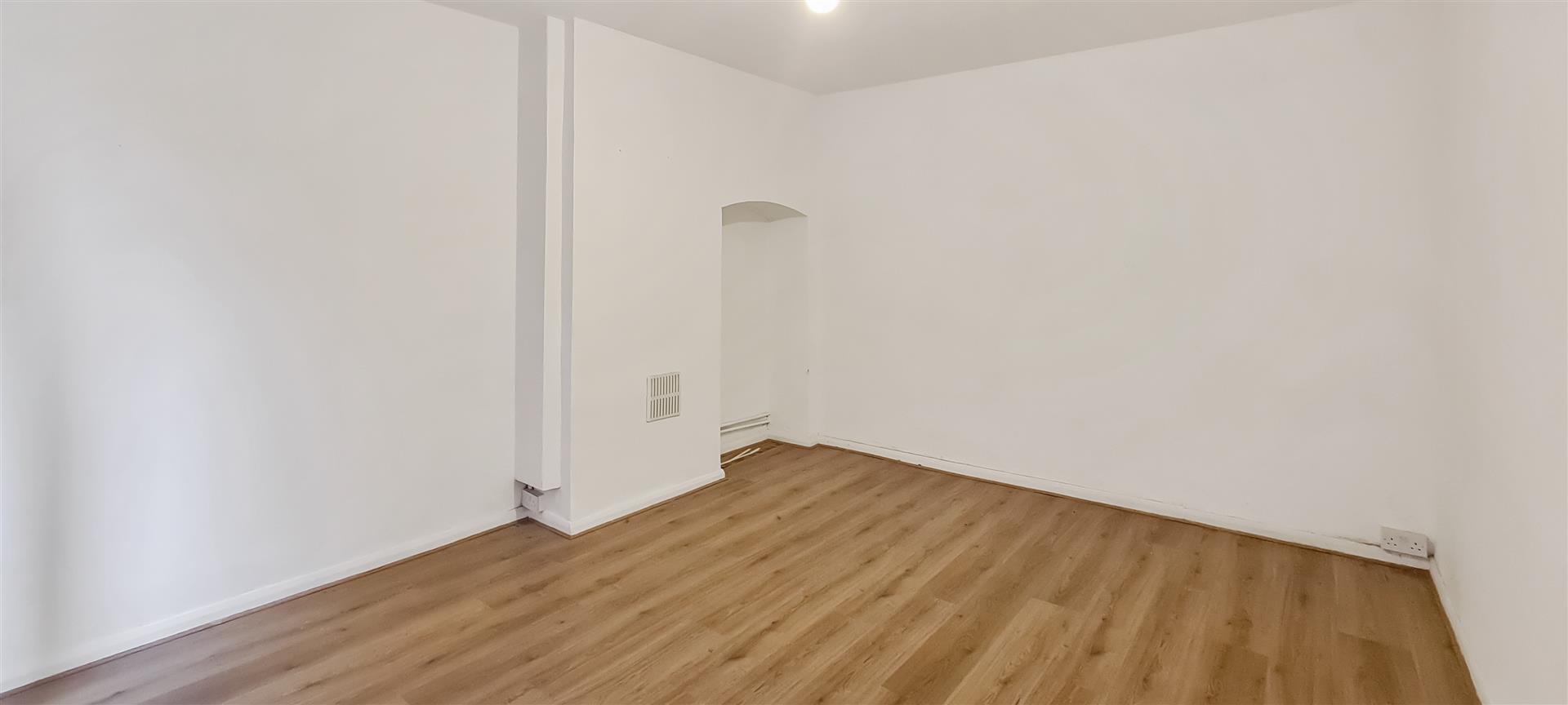 House to rent in Adolf Street, London  - Property Image 5