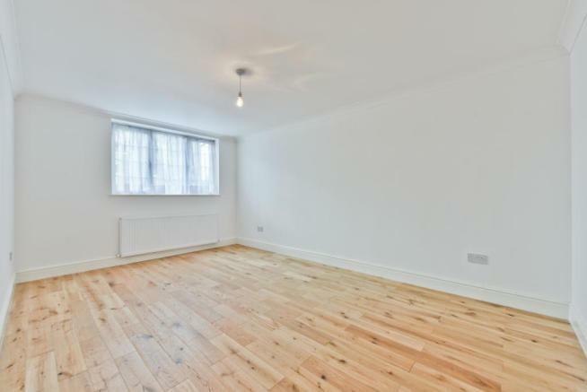 3 bed house to rent in Raglan Road, London  - Property Image 5