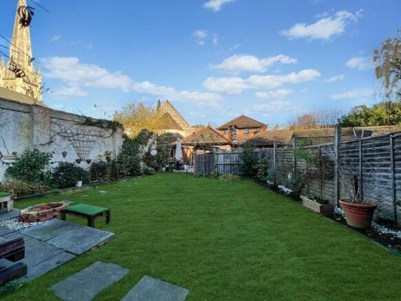 3 bed end of terrace house to rent in Longbridge Way, London  - Property Image 4