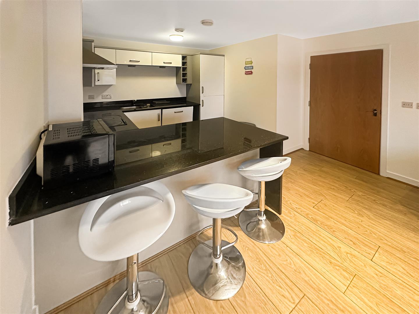 2 bed apartment to rent in Lewisham High Street, London  - Property Image 2