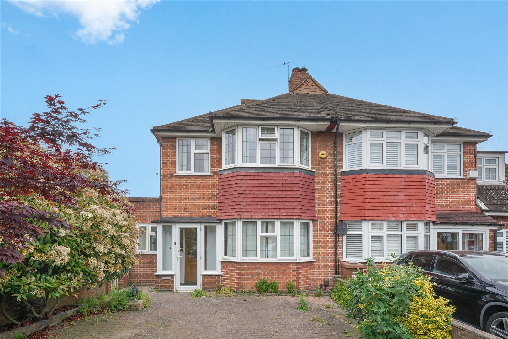3 bed house for sale in Conisborough Crescent, London, SE6