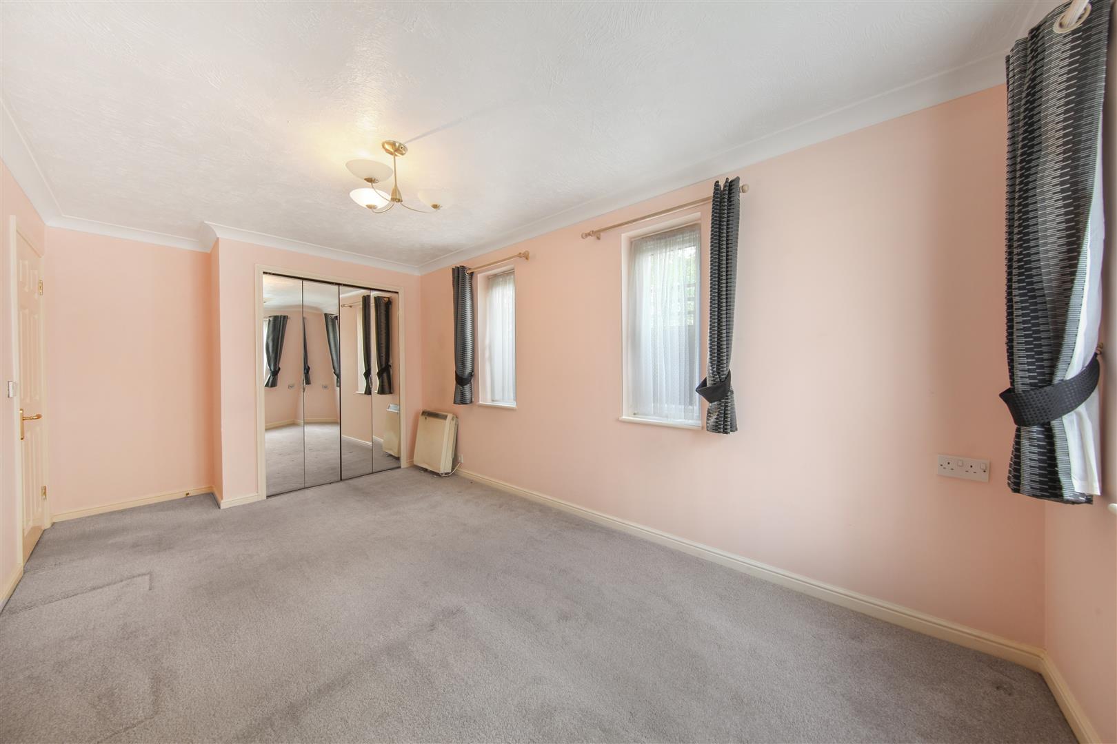 1 bed flat for sale in Whitburn Road, London 6