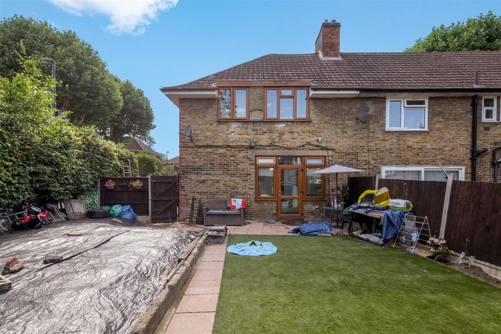 3 bed end of terrace house for sale in King Alfred Avenue, London  - Property Image 17