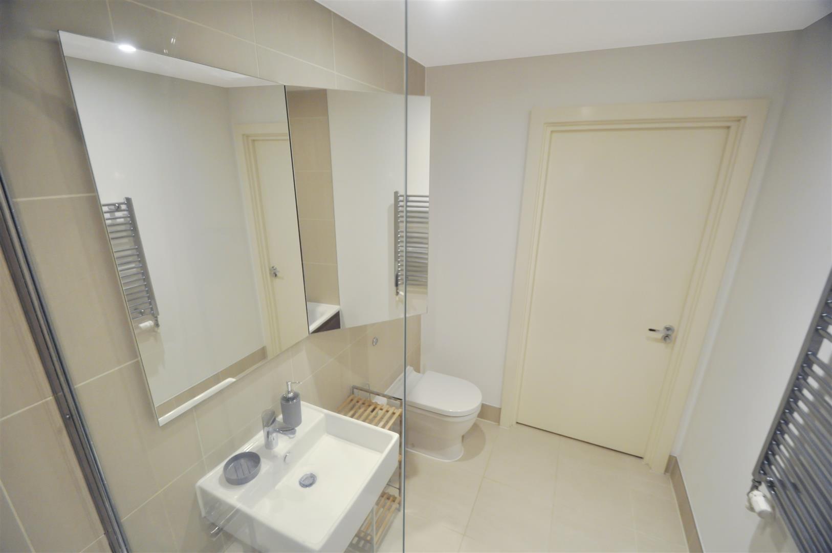 1 bed apartment to rent in Major Draper Street, London  - Property Image 5