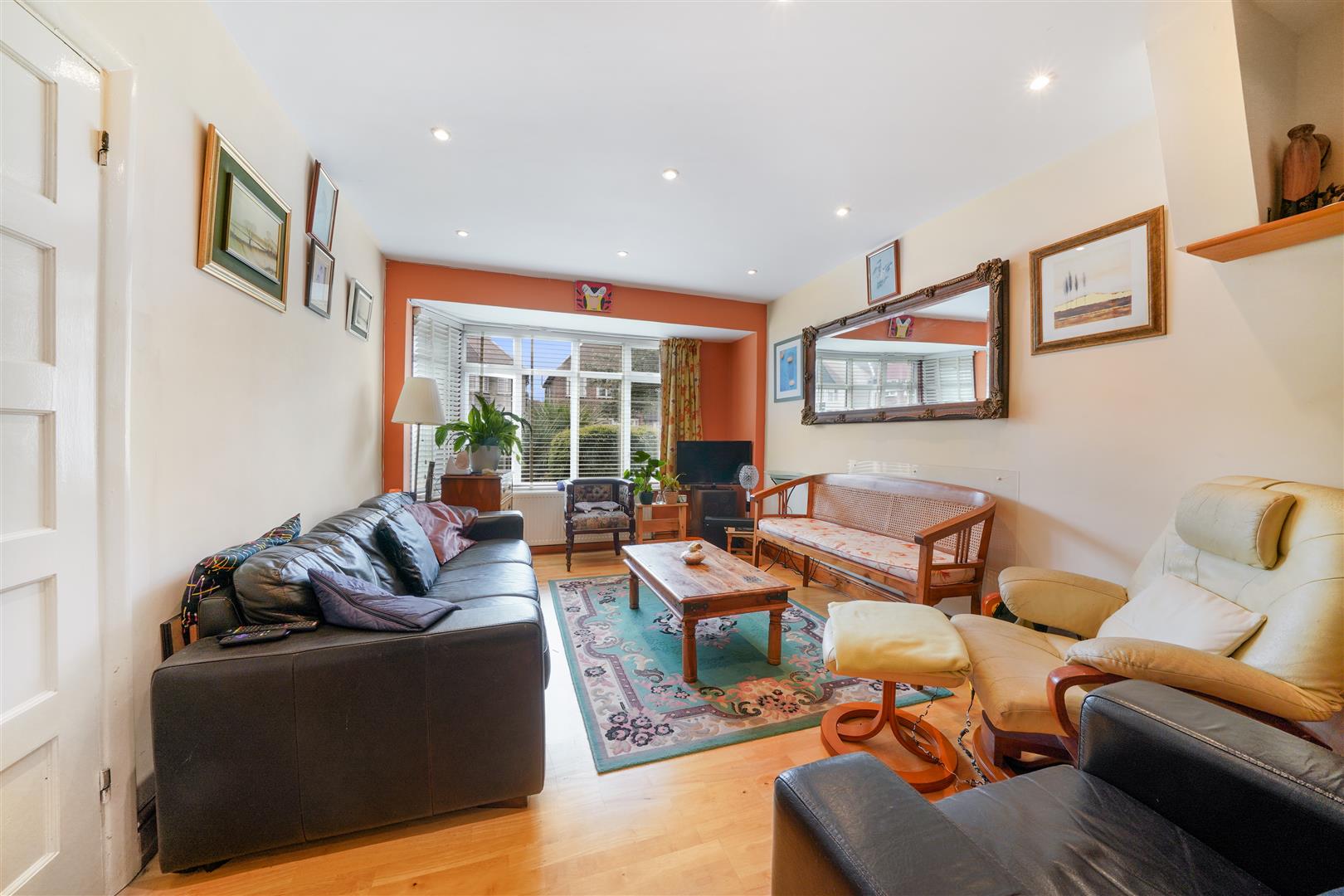 5 bed house for sale in Conisborough Crescent, London  - Property Image 2