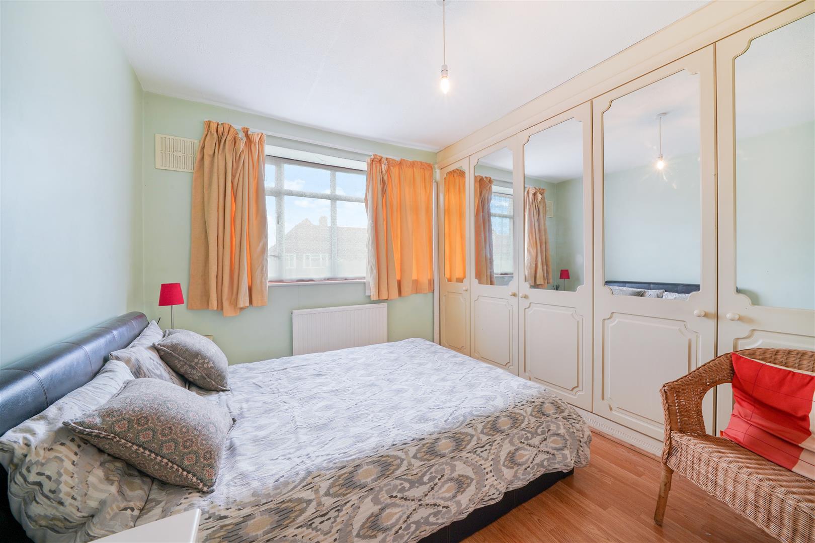 5 bed house for sale in Conisborough Crescent, London  - Property Image 9