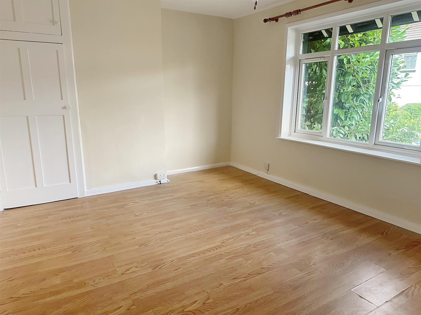 3 bed terraced house to rent in Mayeswood Road, London  - Property Image 5