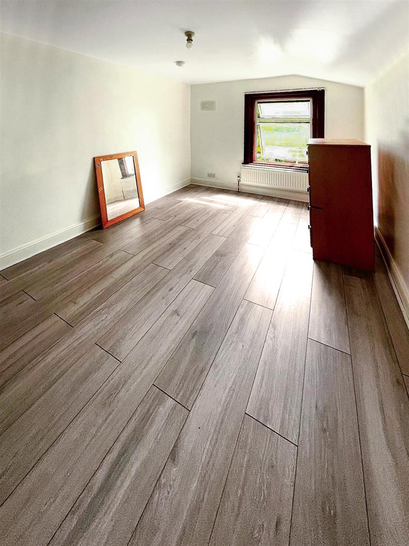 1 bed house share to rent in Crewys Road, London - Property Image 1