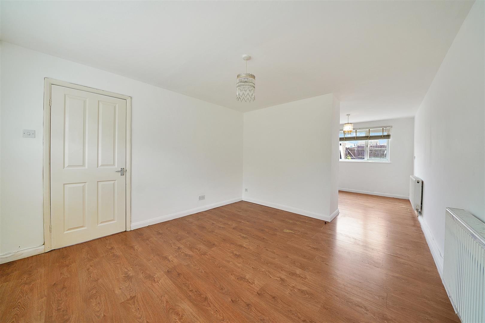3 bed house for sale in Wickham Street, Welling  - Property Image 4