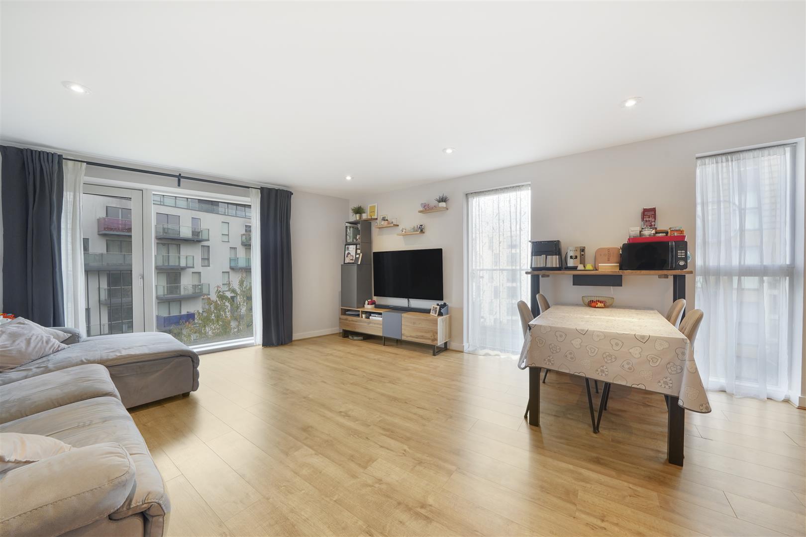 2 bed flat for sale in Conington Road, London  - Property Image 2