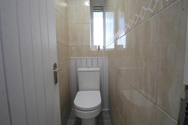 3 bed flat to rent in Frendsbury Road, Brockley  - Property Image 8