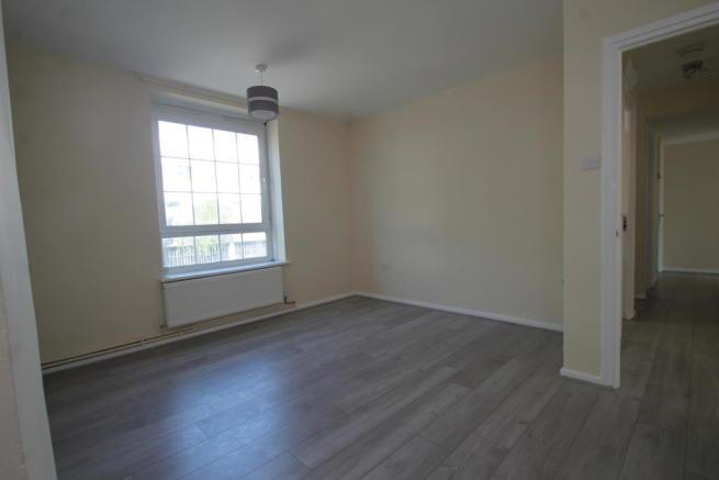 3 bed flat to rent in Frendsbury Road, Brockley  - Property Image 5