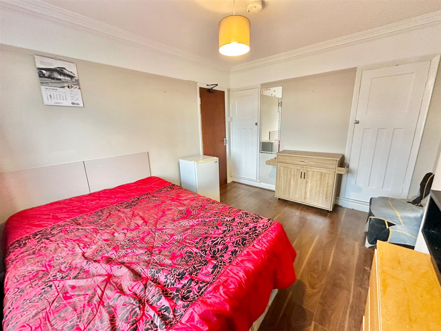 House to rent in Winsford Road, London  - Property Image 3