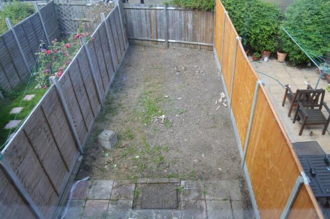 2 bed terraced house for sale in Longbridge Way, London  - Property Image 5