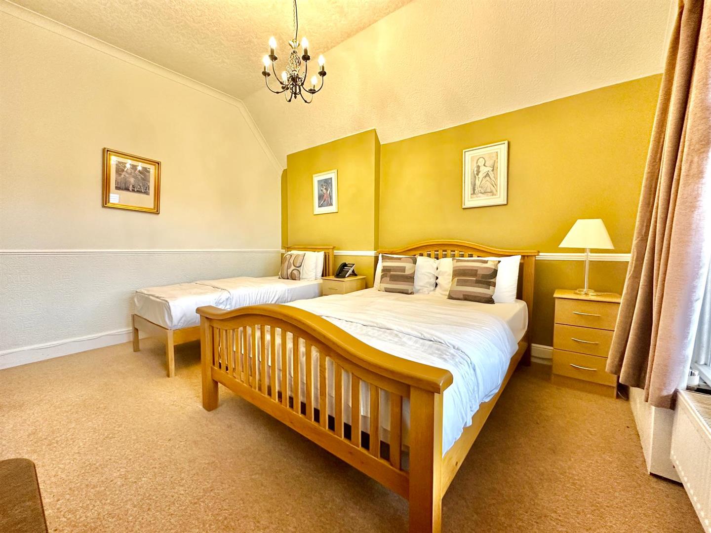 1 bed house share to rent in Widmore Road, Bromley  - Property Image 1