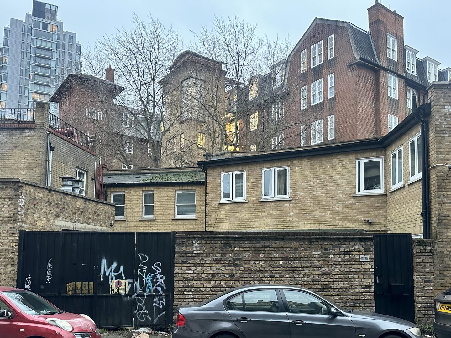 2 bed flat to rent in Deptford Broadway, London, SE8 