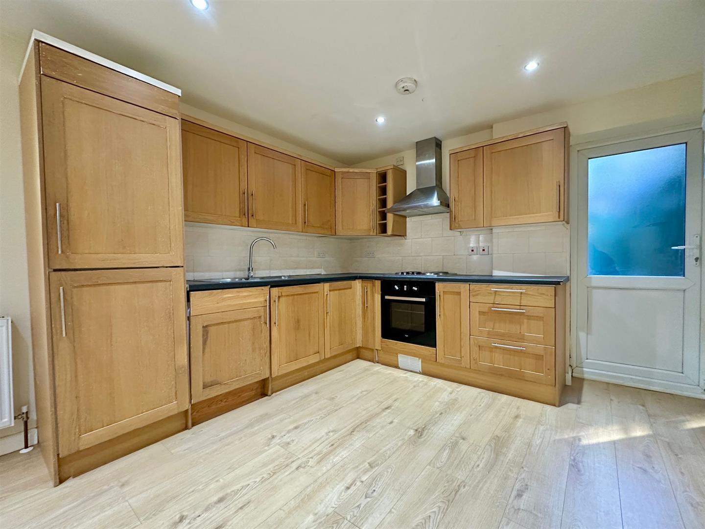 2 bed flat to rent in Deptford Broadway, London  - Property Image 3