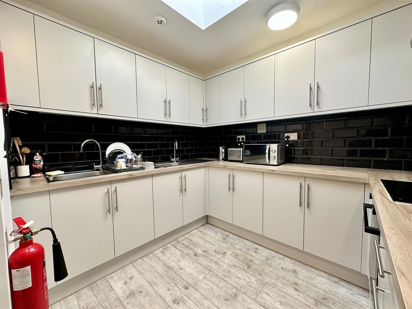 1 bed flat to rent in Woolwich Road, London  - Property Image 8