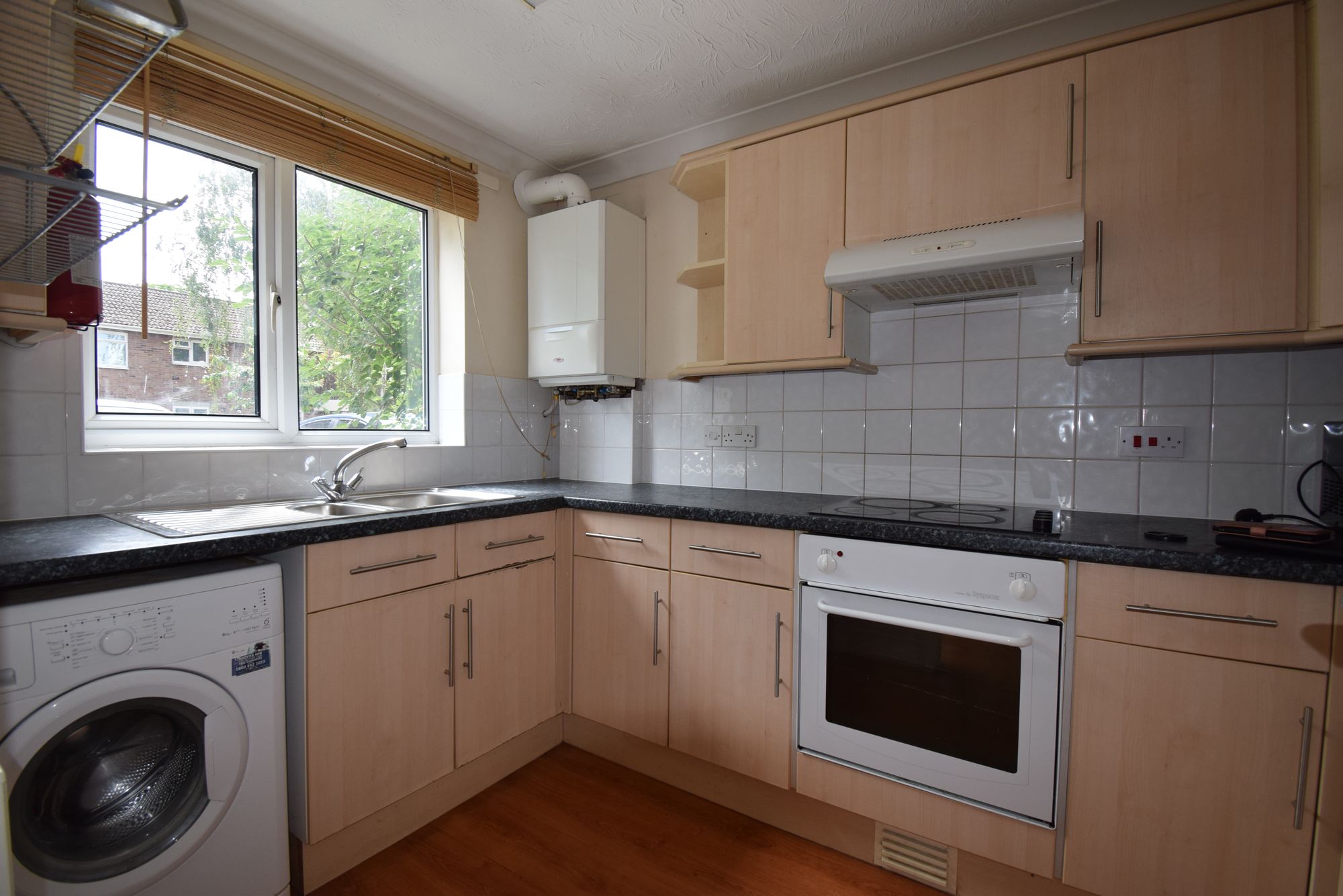 4 bed detached house to rent in Devonshire Street, Norwich  - Property Image 2