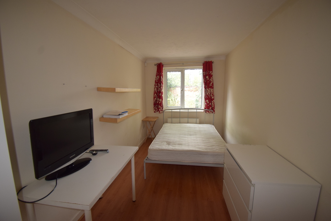 4 bed terraced house to rent in Devonshire Street, Norwich 2