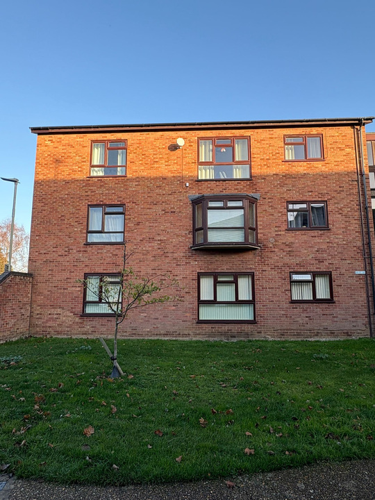 3 bed apartment to rent in Pippin Green, Norwich, NR4 