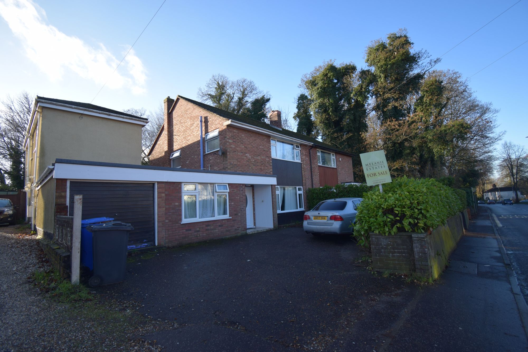 5 bed semi-detached house to rent in Dereham Road, Norwich - Property Image 1