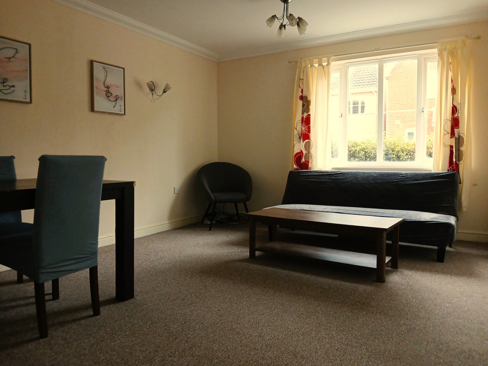 4 bed detached house to rent in Alicante Way, Norwich 6