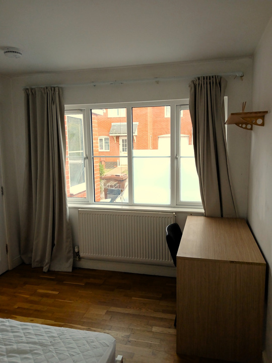 4 bed detached house to rent in Alicante Way, Norwich 1