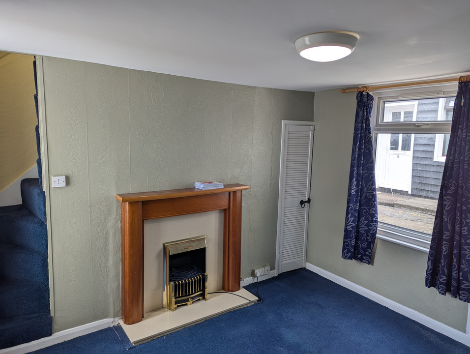 2 bed terraced house to rent in Malakoff Road, Great Yarmouth 3