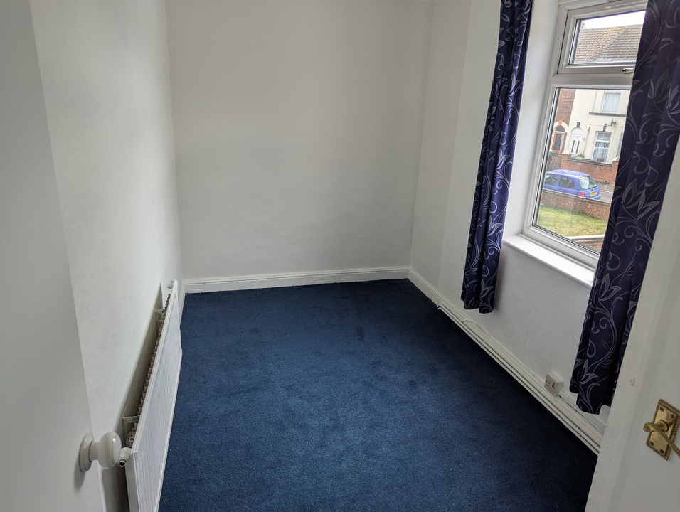 2 bed terraced house to rent in Malakoff Road, Great Yarmouth 10