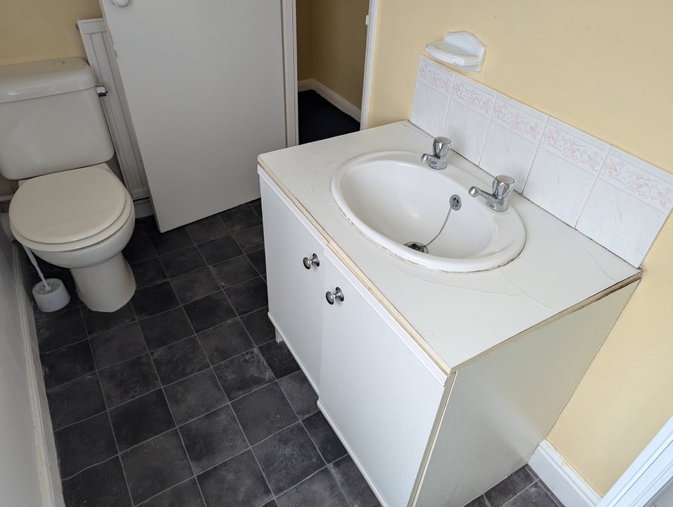 2 bed terraced house to rent in Malakoff Road, Great Yarmouth 12