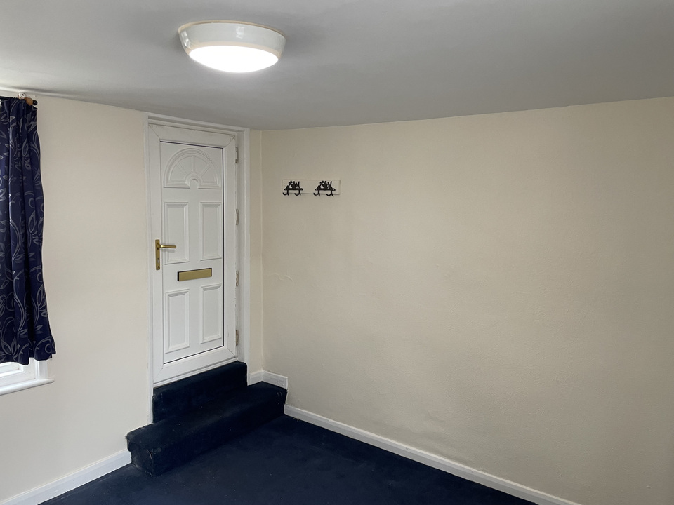 2 bed terraced house to rent in Malakoff Road, Great Yarmouth - Property Image 1