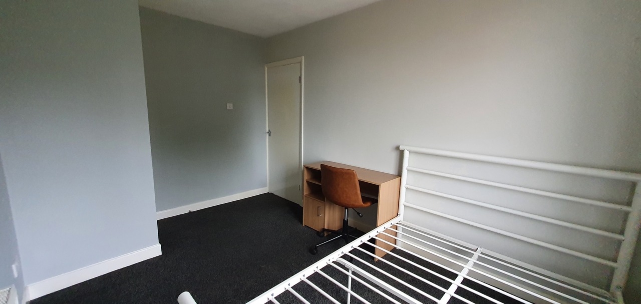 3 bed semi-detached house to rent in Cadge Road, Norwich 7