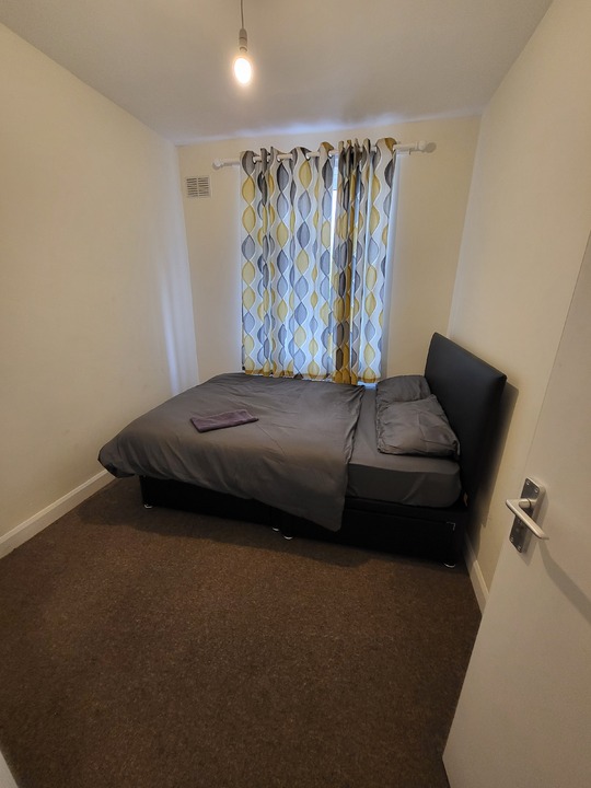 5 bed terraced house to rent in Beecheno Road, Norwich 6