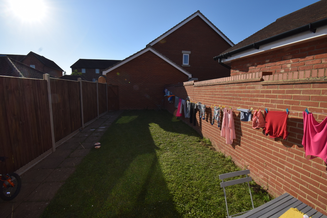 3 bed house to rent in Jasmine Walk, Norwich 6