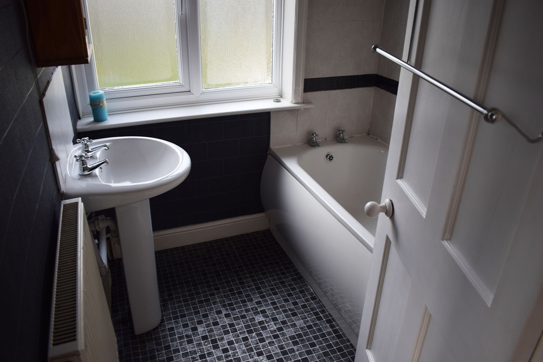 5 bed house to rent in Larkman Lane, Norwich 7