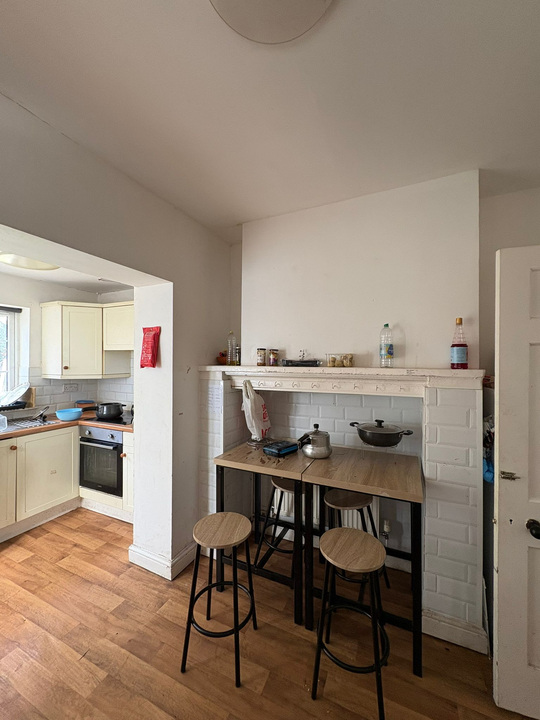 5 bed house to rent in Larkman Lane, Norwich 12