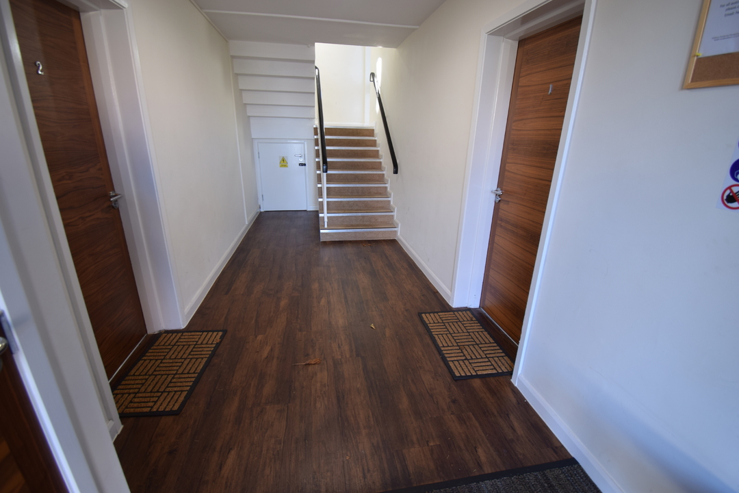 3 bed apartment to rent in Upton Road, Norwich 6