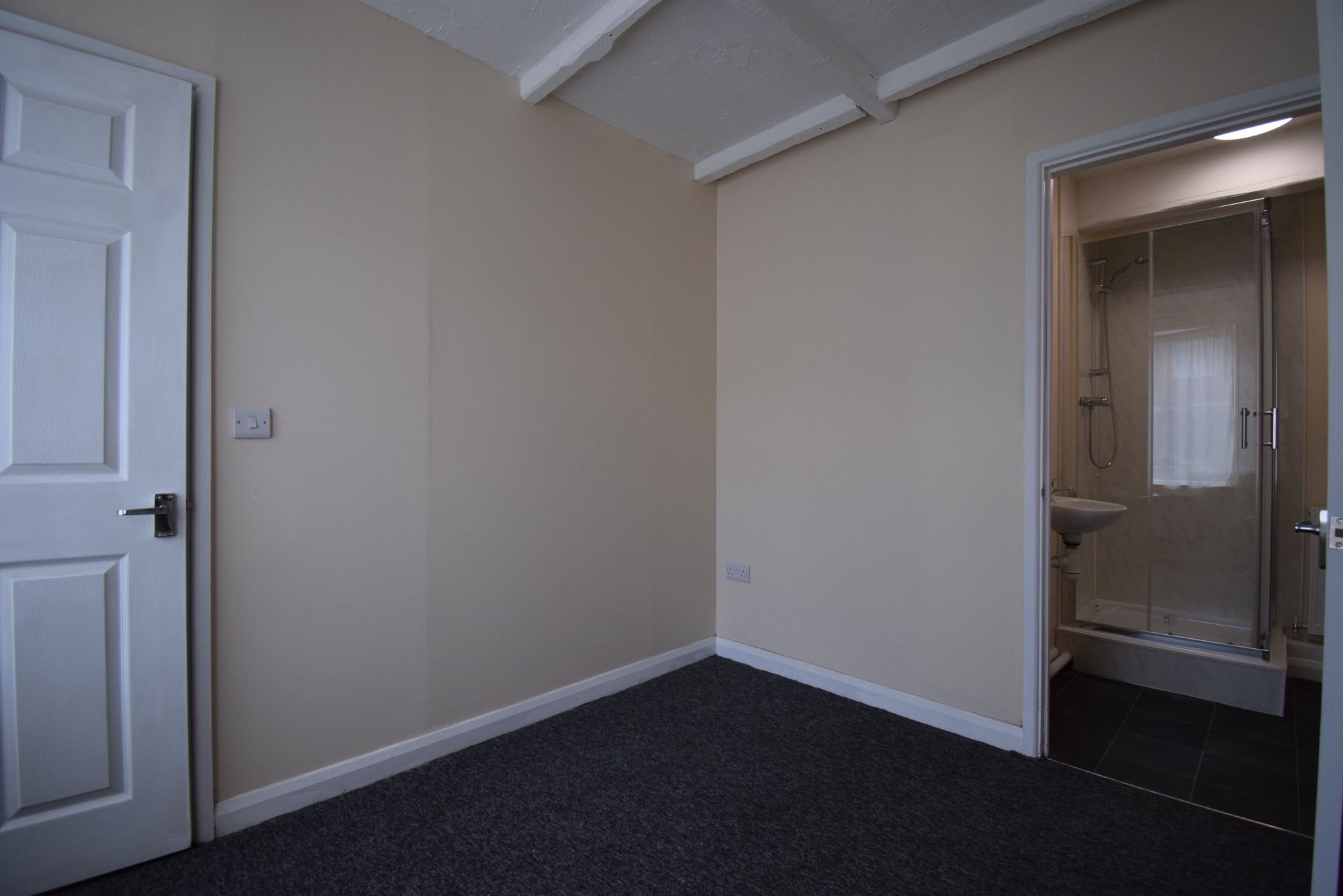 5 bed house to rent in Earlham Grove, Norwich  - Property Image 3