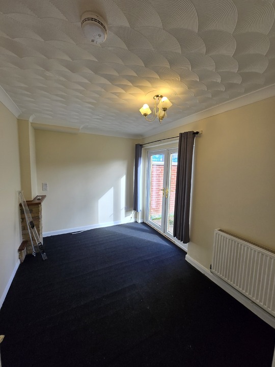 4 bed terraced house to rent in Lound Road, Norwich 7