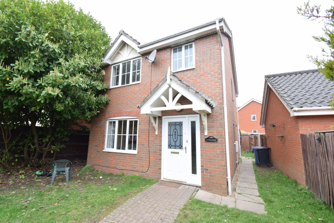 3 bed detached house to rent in Thistle Close, Norwich  - Property Image 1