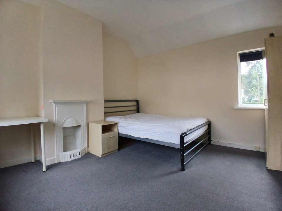 Semi-detached house to rent in Beverley Close, Norwich 6