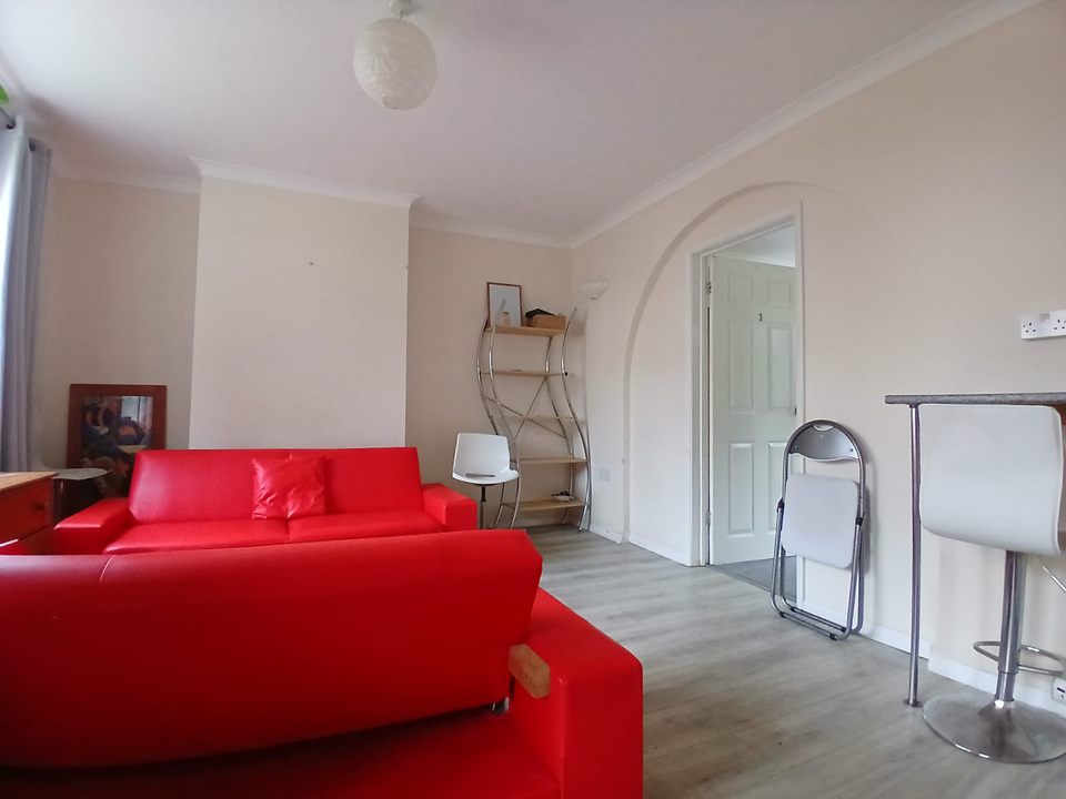 Semi-detached house to rent in Beverley Close, Norwich 1