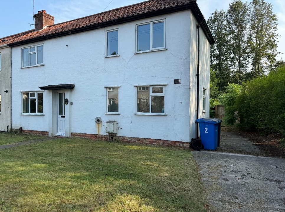 Semi-detached house to rent in Beverley Close, Norwich 9