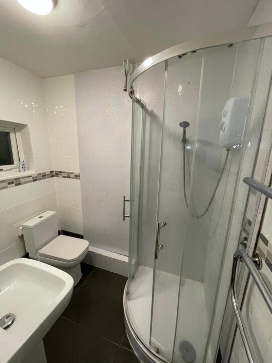 1 bed apartment to rent in North Quay, Great Yarmouth 5