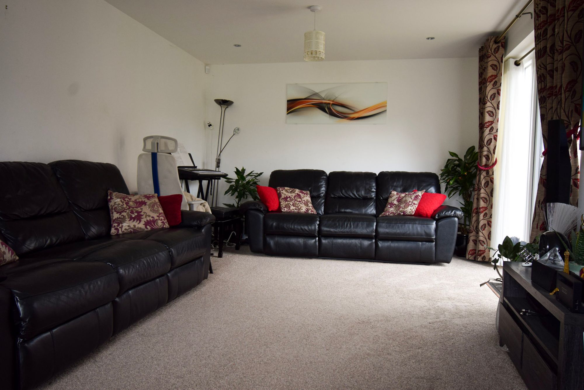 4 bed house to rent in Colossus Way, Norwich  - Property Image 3