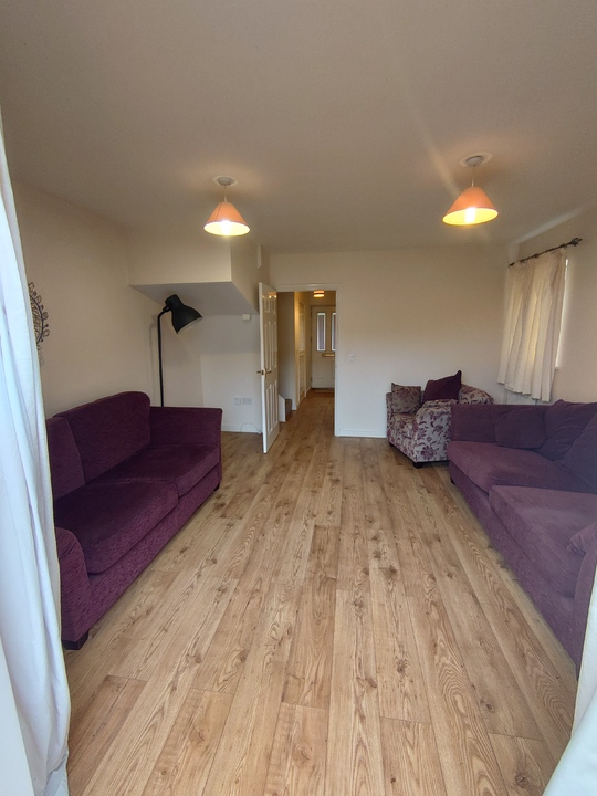 2 bed semi-detached house to rent in Tolye Road, Norwich 3