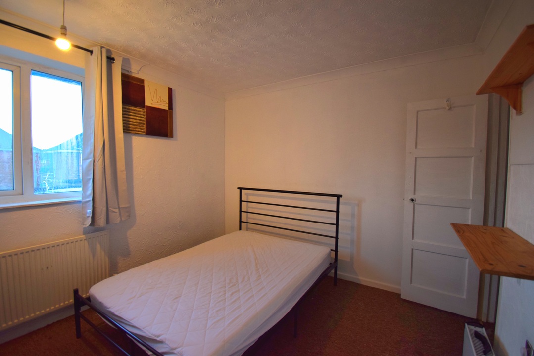 4 bed to rent in South Park Avenue, Norwich  - Property Image 2