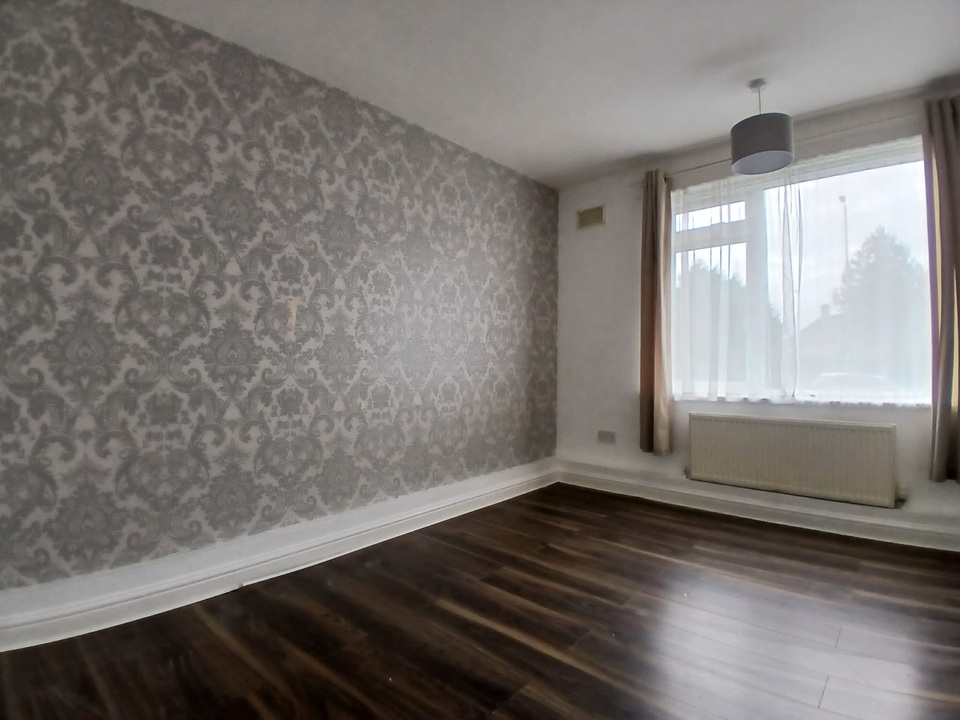 2 bed apartment for sale in Rider Haggard Road, Norwich  - Property Image 8